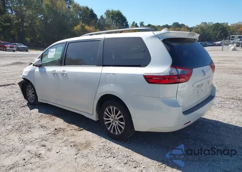2020 Toyota Sienna Xle из США, поврежденный, VIN 5TDYZ3DC5LS024990